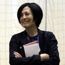 萩原由佳子